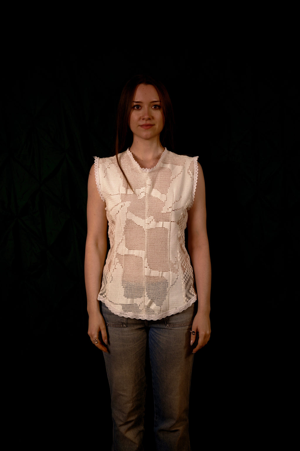 Figure Stitching Sleeveless Top III